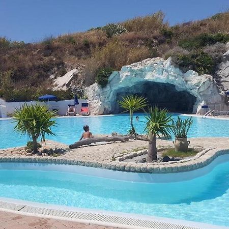 Vigna Marina Apartments Santa Teresa Gallura Eksteriør billede