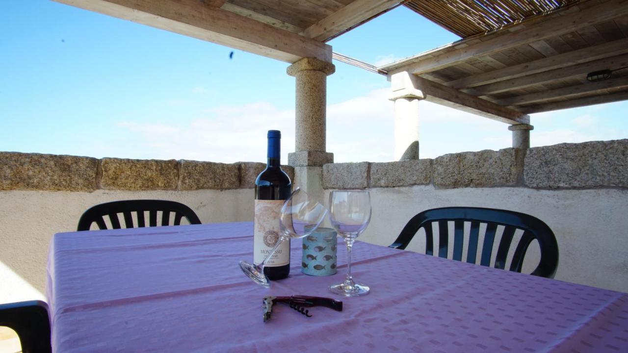 Vigna Marina Apartments Santa Teresa Gallura Eksteriør billede