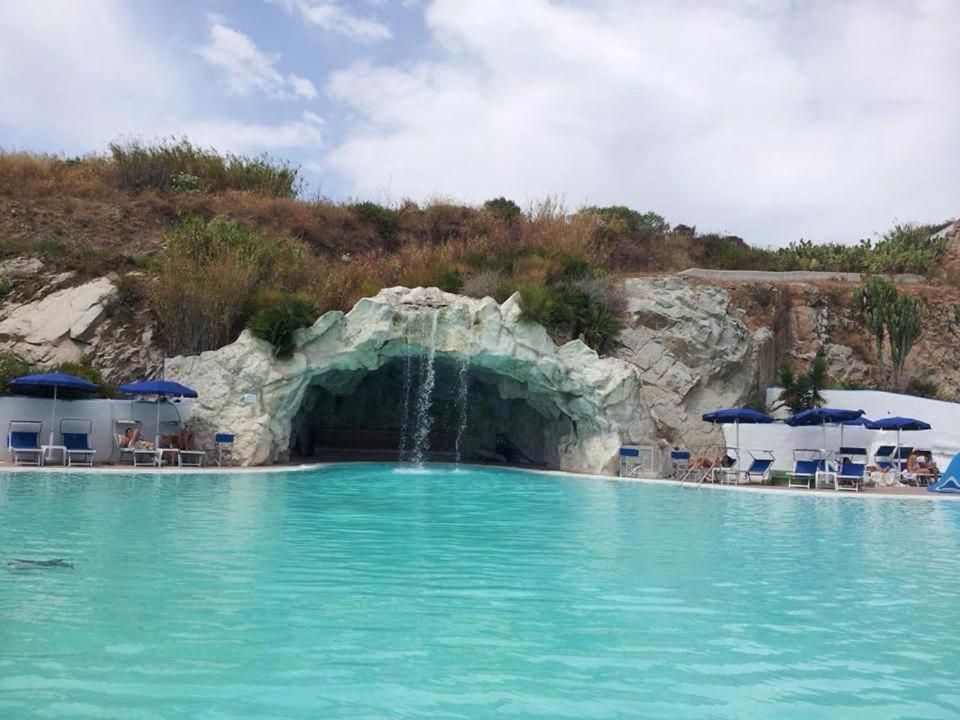 Vigna Marina Apartments Santa Teresa Gallura Eksteriør billede